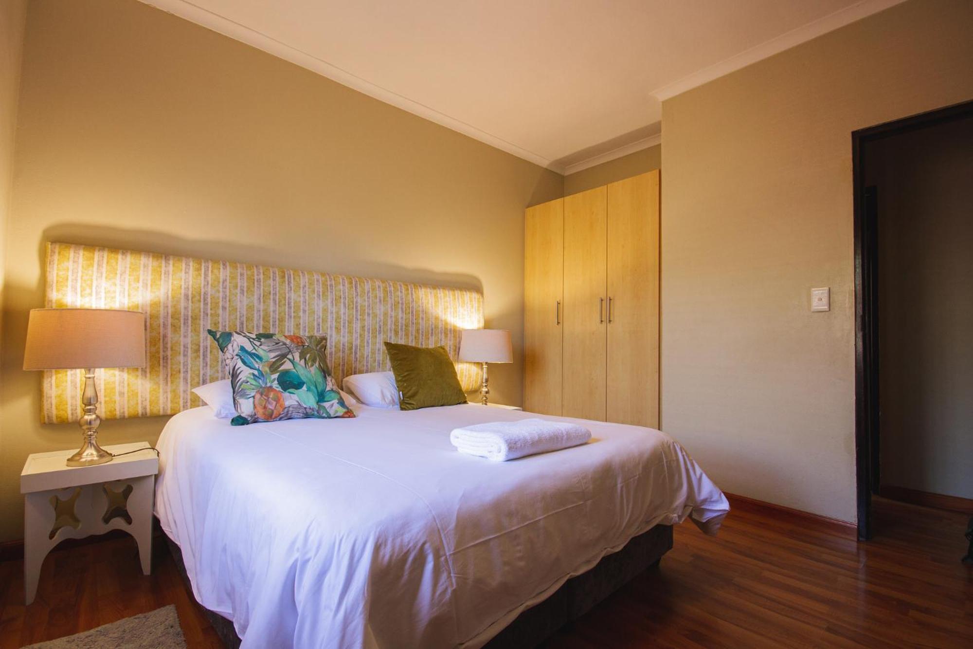 Swellendam Self Catering Villa Bilik gambar